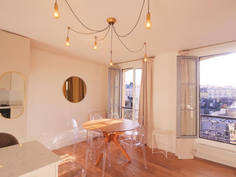 Charme Et Modernite Au Coeur Du Quartier St Louis Apartment แวร์ซาย ภายนอก รูปภาพ